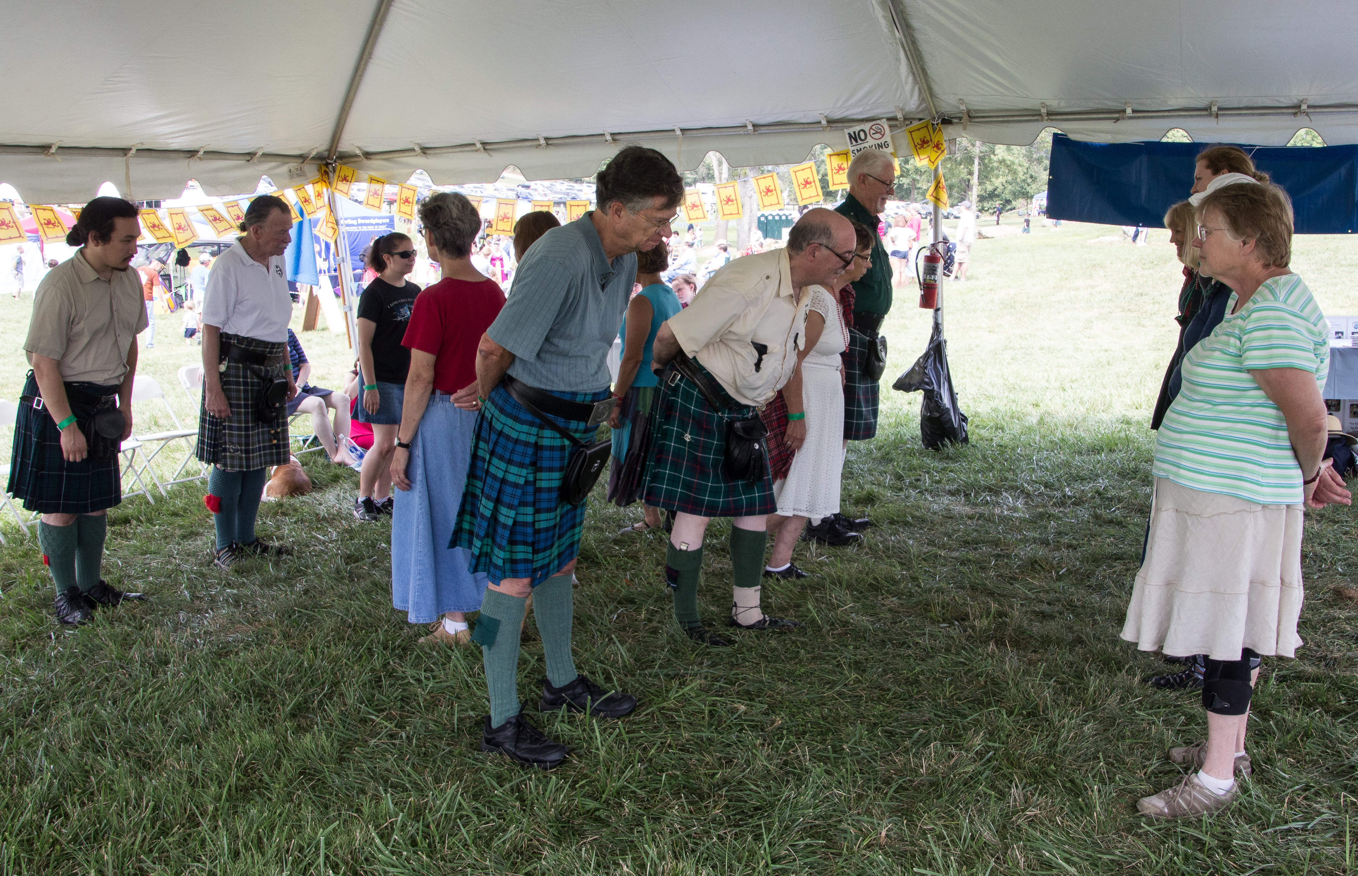 Virginia Scottish Games 2015 - bow and curtsy